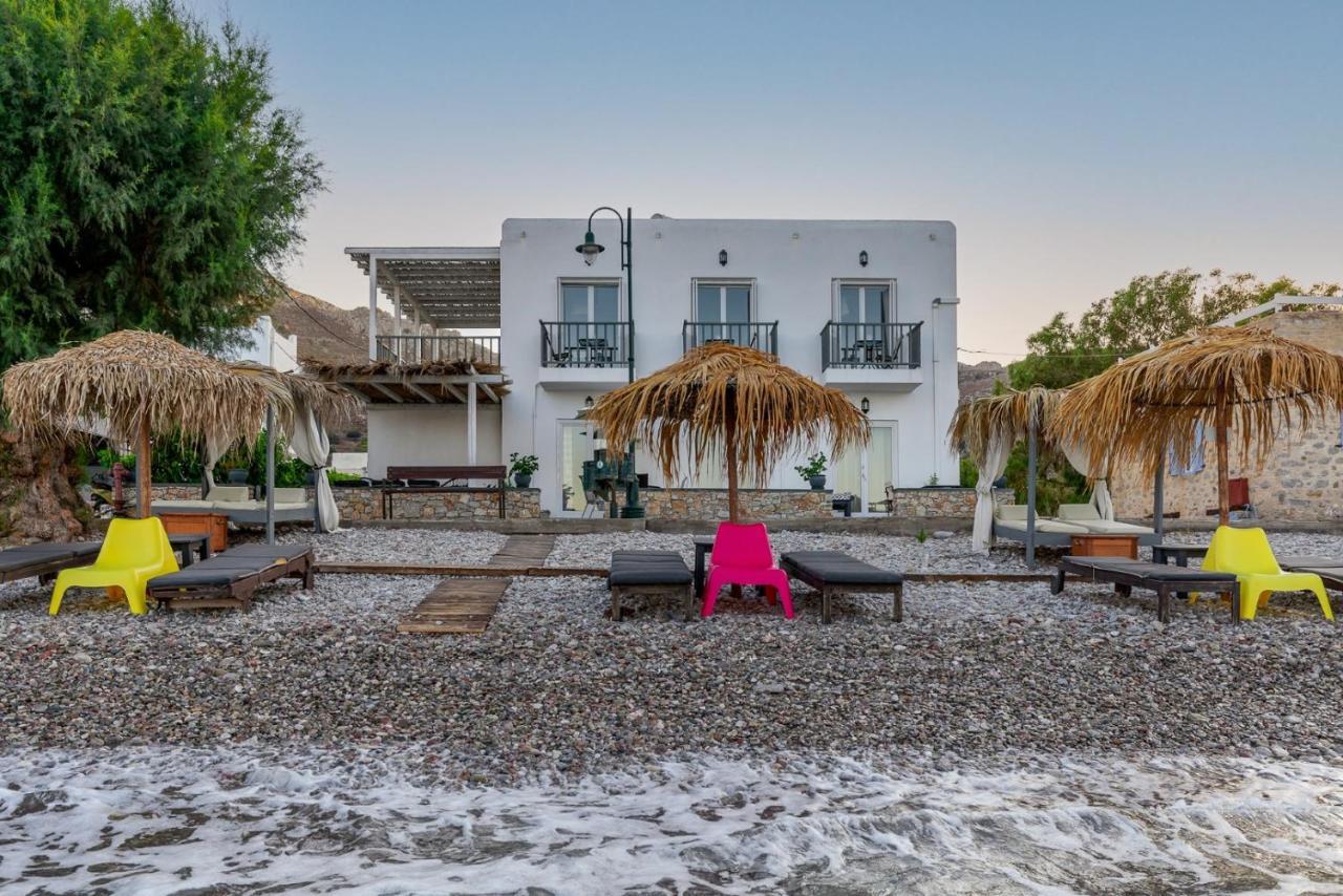 Uno Beachfront Suite Livadia  Luaran gambar
