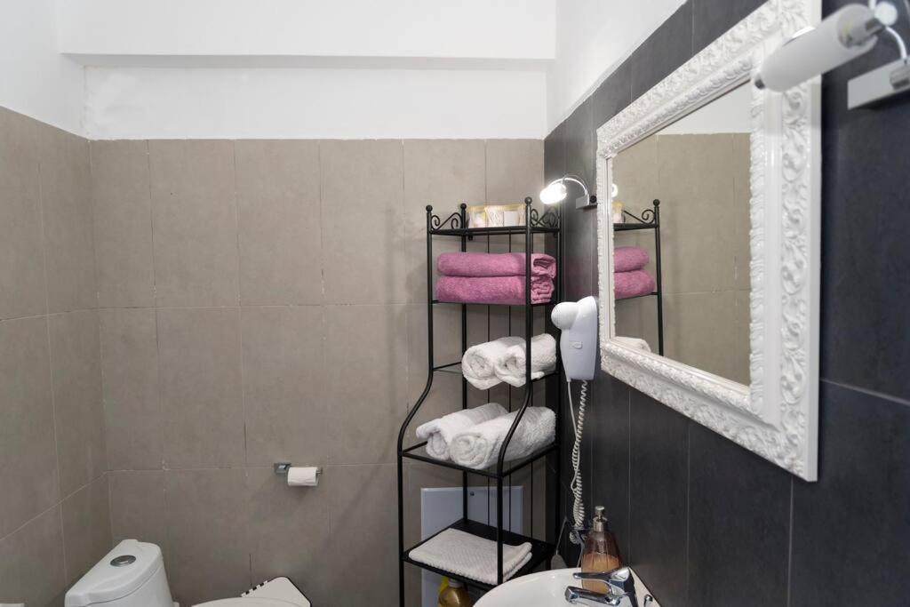 Uno Beachfront Suite Livadia  Luaran gambar