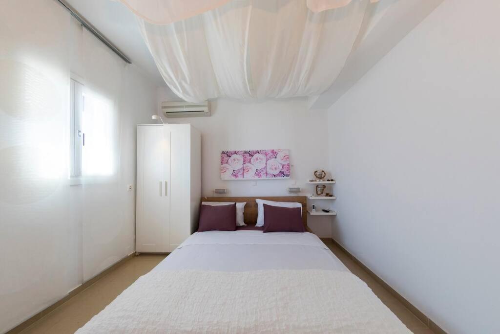 Uno Beachfront Suite Livadia  Luaran gambar